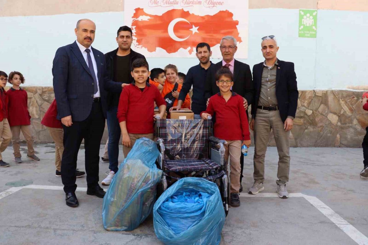 Çocukların topladığı plastik kapaklar engellilere umut oldu