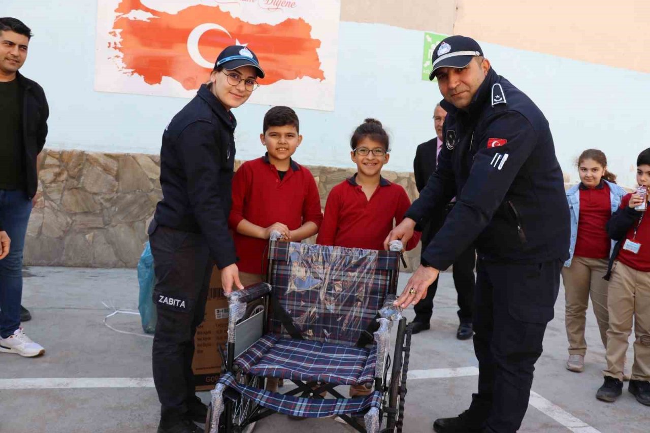 Çocukların topladığı plastik kapaklar engellilere umut oldu
