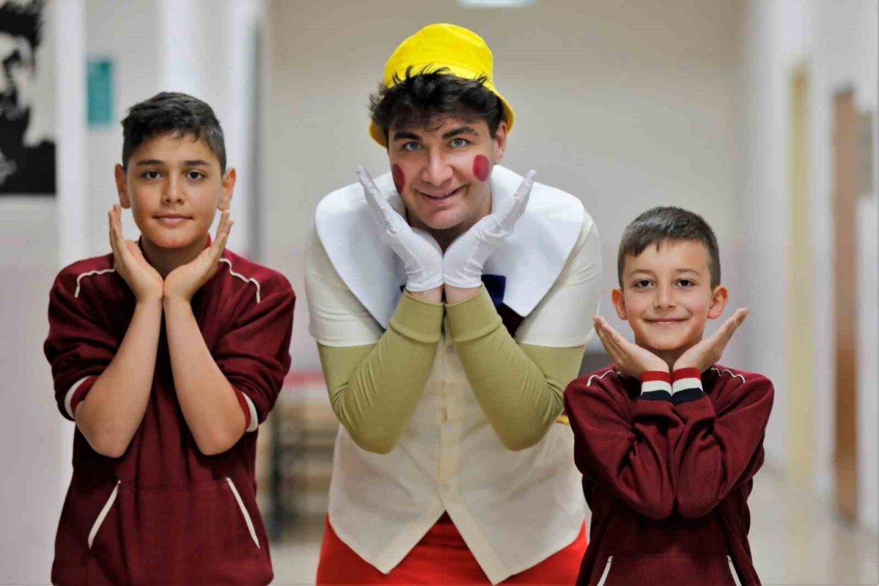 Depremzede çocuklara yönelik moral etkinlikleri sürüyor