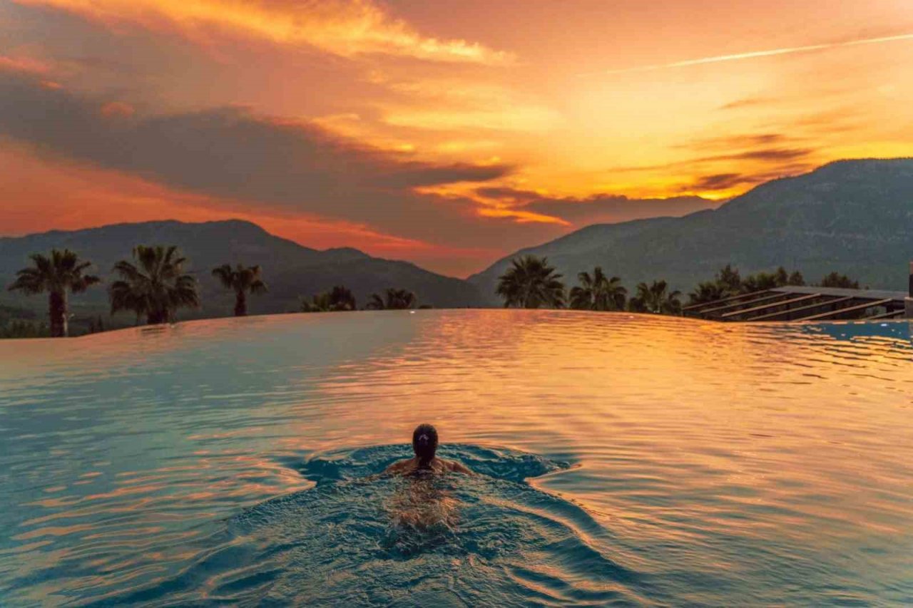 Açıldığı gün yüzde 95 doluluğa ulaşarak bayram tatilinin gözdesi oldu