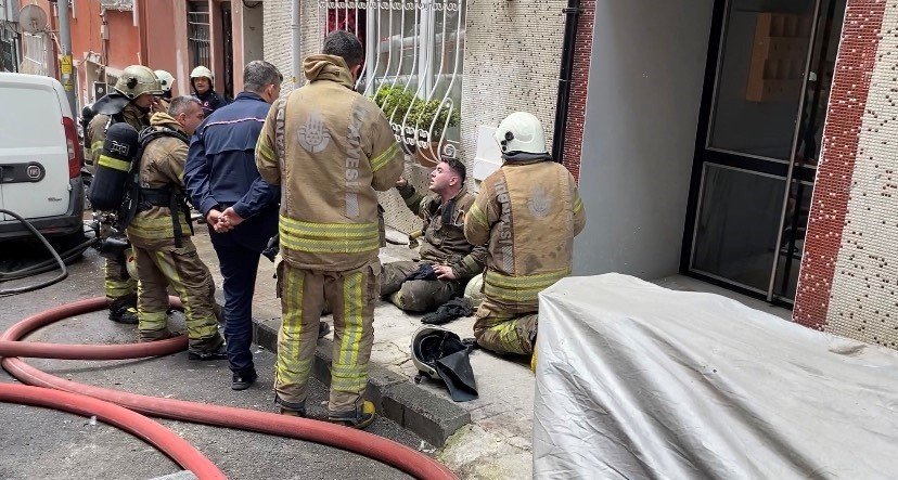 Şişli’de 4 katlı binada 2 ay arayla yangın çıktı