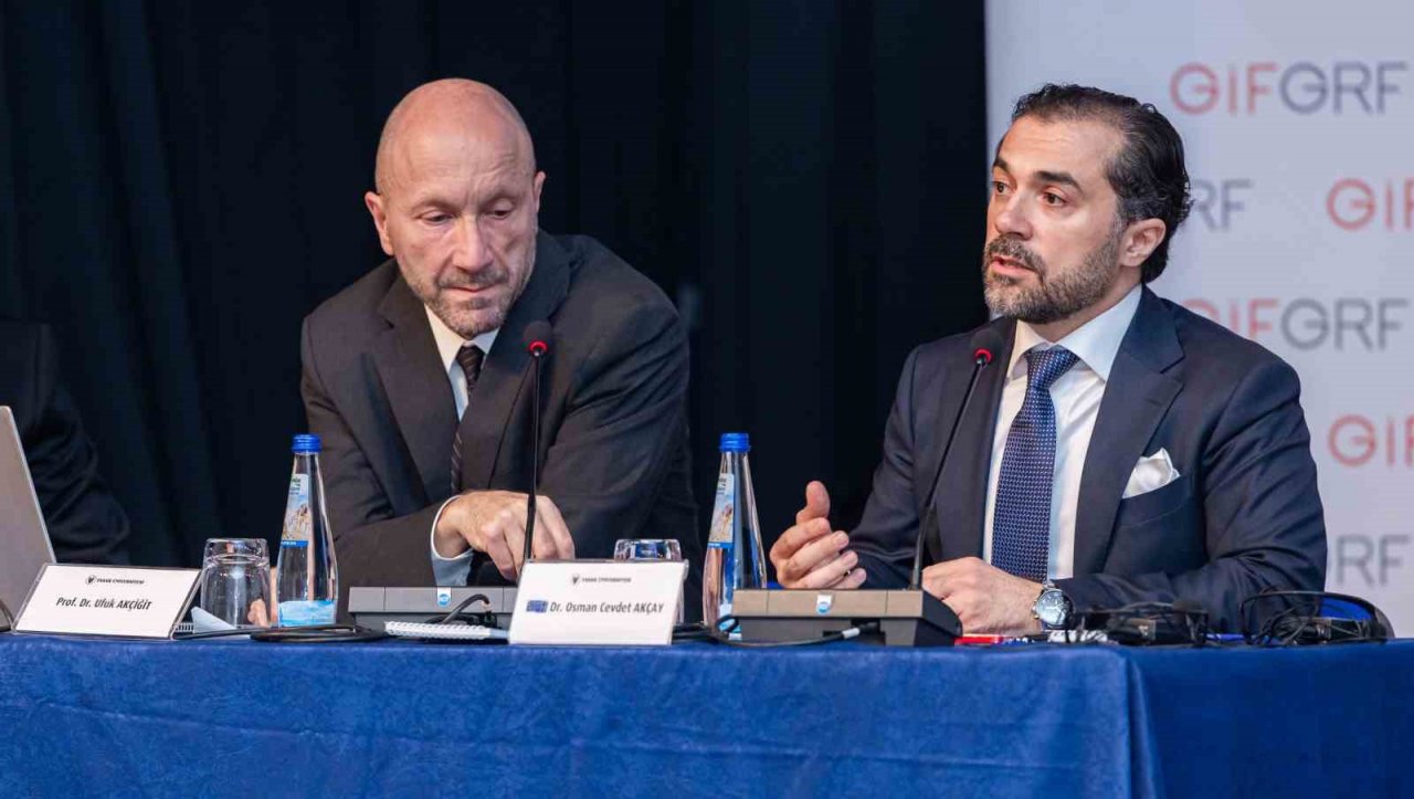 İzmir İktisat Kongresinin 100. yılında Türkiye ekonomisi konuşuldu