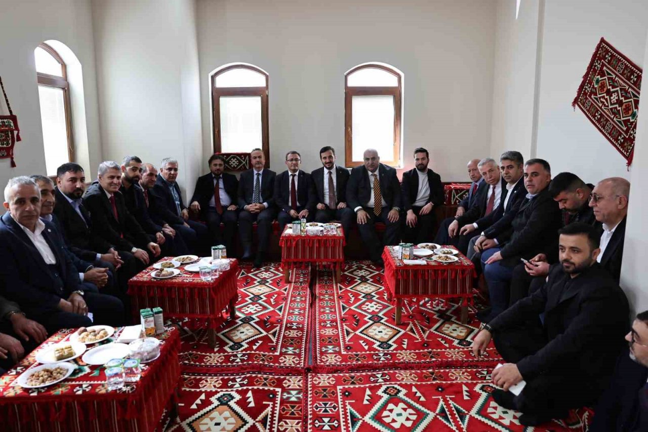 Bağcılar’da Bitlis Konağı düzenlenen törenle hizmete açıldı