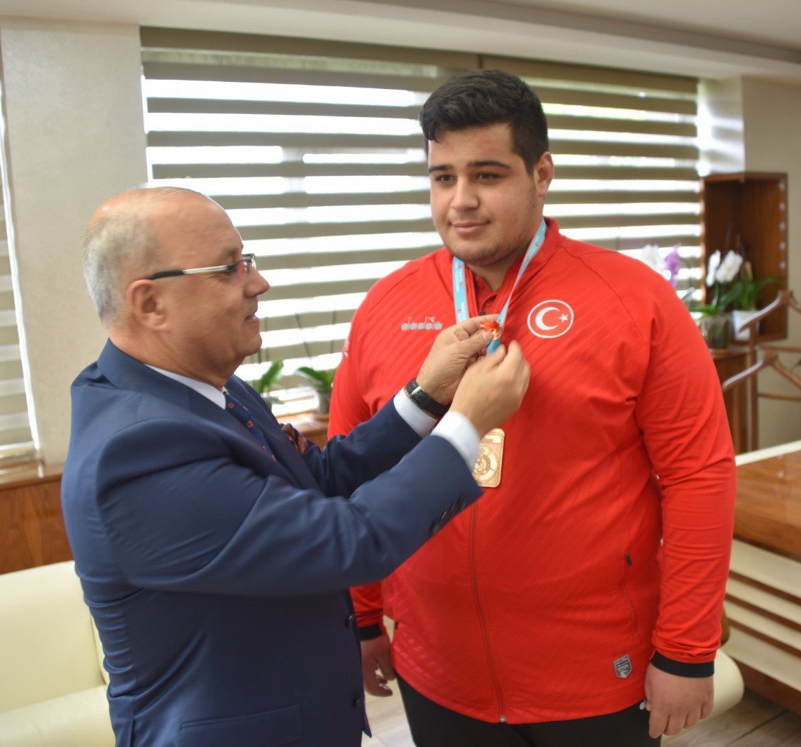 Avrupa Şampiyonu Manisalı judocu altınla ödüllendirildi