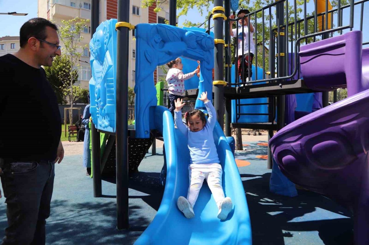 Kartal’da Karlıktepe Mahallesi spor parkı hizmete açıldı