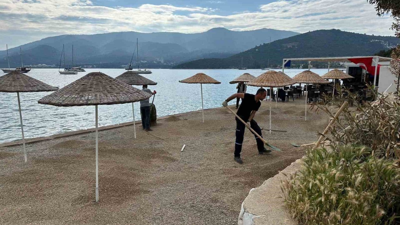Belediye Halk Plajlarında son hazırlıklar yapılıyor