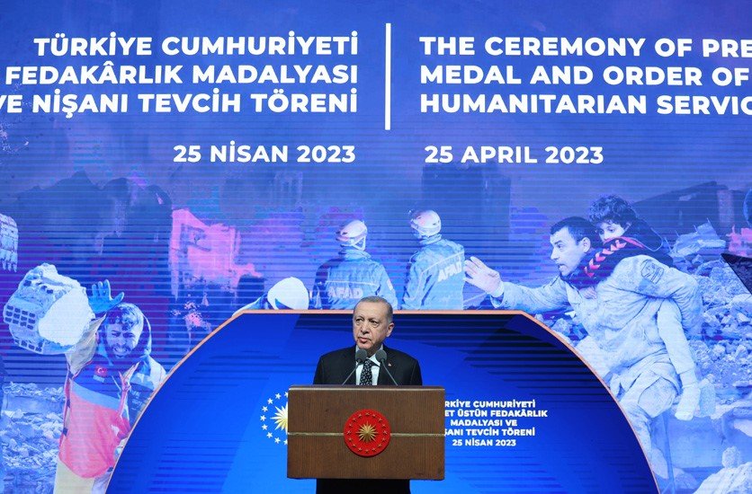 ISAK ekibi Devlet Üstün Fedakârlık Madalyası ve Nişanı ile ödüllendirildi