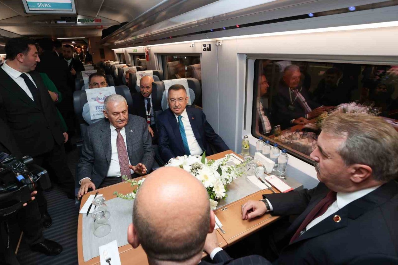 Ankara-Sivas Yüksek Hızlı Tren Hattı’nda ilk sefer