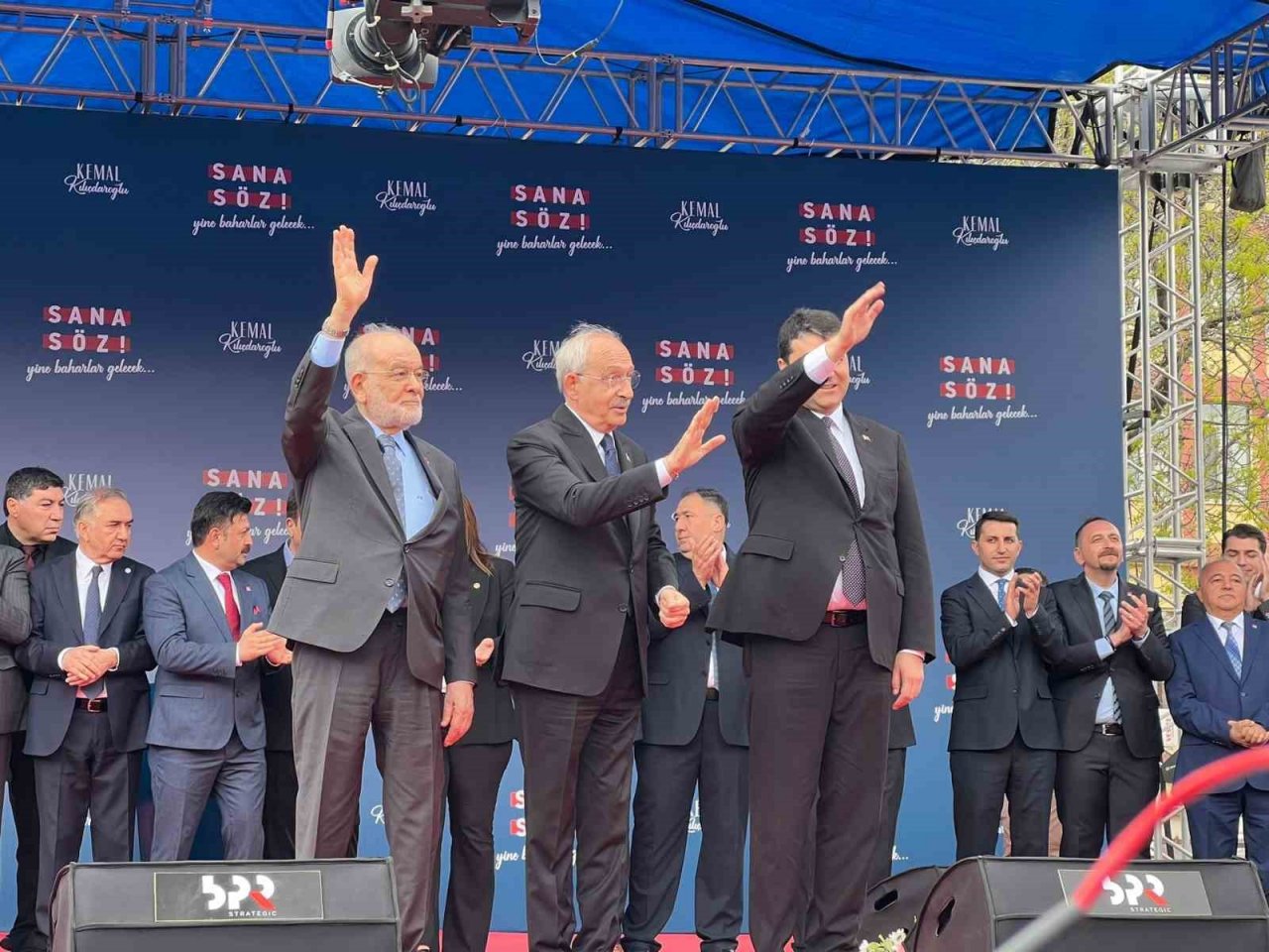 Kılıçdaroğlu: “En geç 2 yıl içerisinde Suriyelileri kendi ülkesine göndereceğiz"