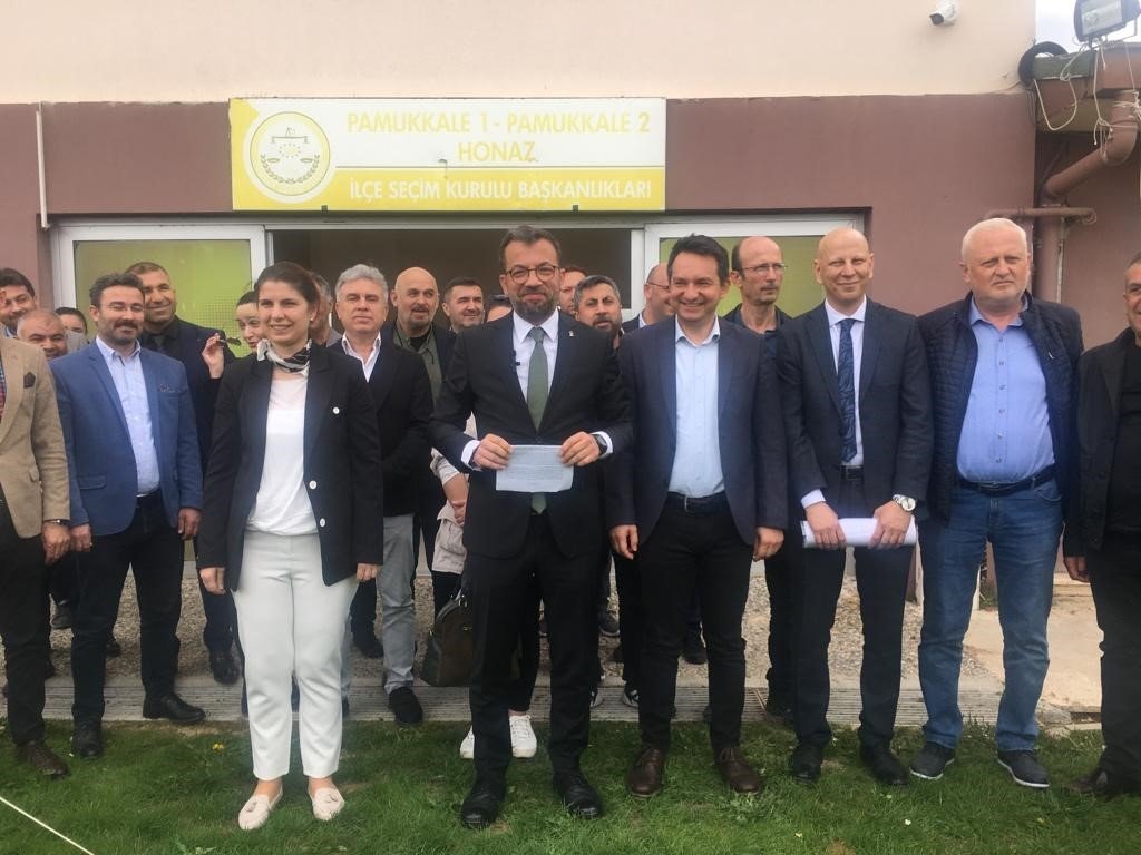 AK Parti, CHP’nin geç verdiği sandık görevli listesine itiraz etti