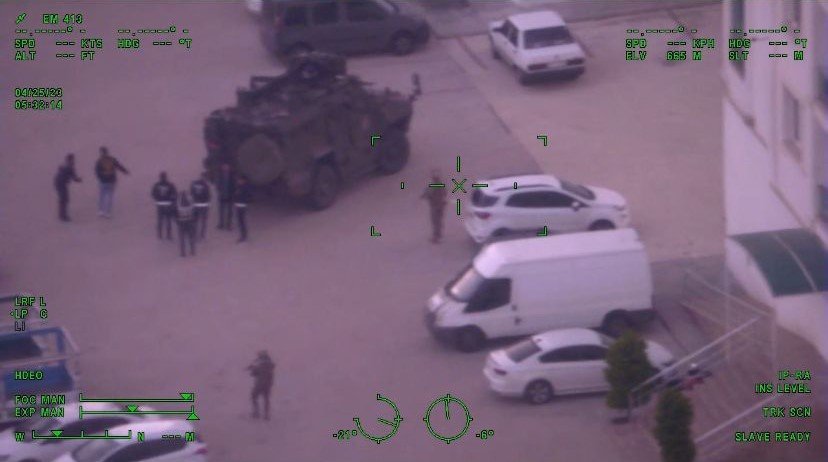 Diyarbakır merkezli 21 ildeki terör operasyonunda gözaltı sayısı 128’e yükseldi