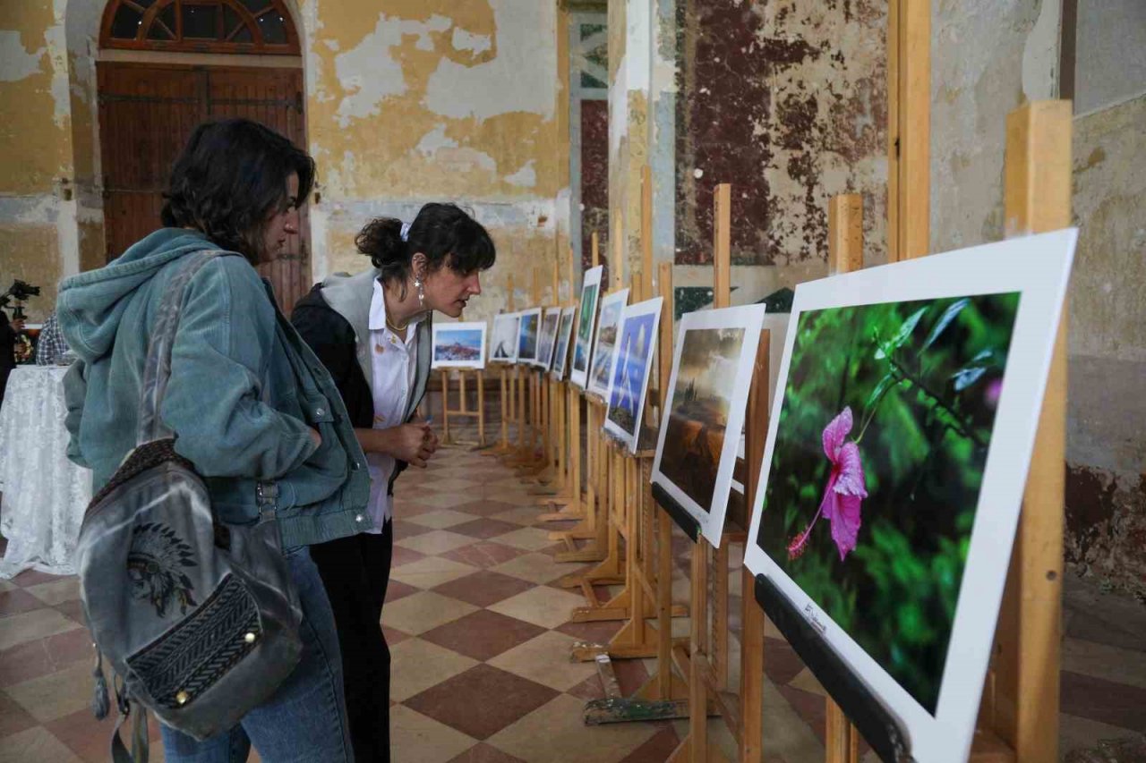 “Fotoğrafla Tek Yürek” uluslararası fotoğraf sergisi açıldı