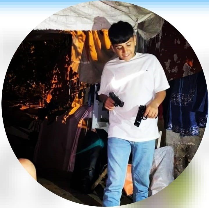 Gaziosmanpaşa’da 14 yaşındaki çocuk boş arazide ölü olarak bulundu