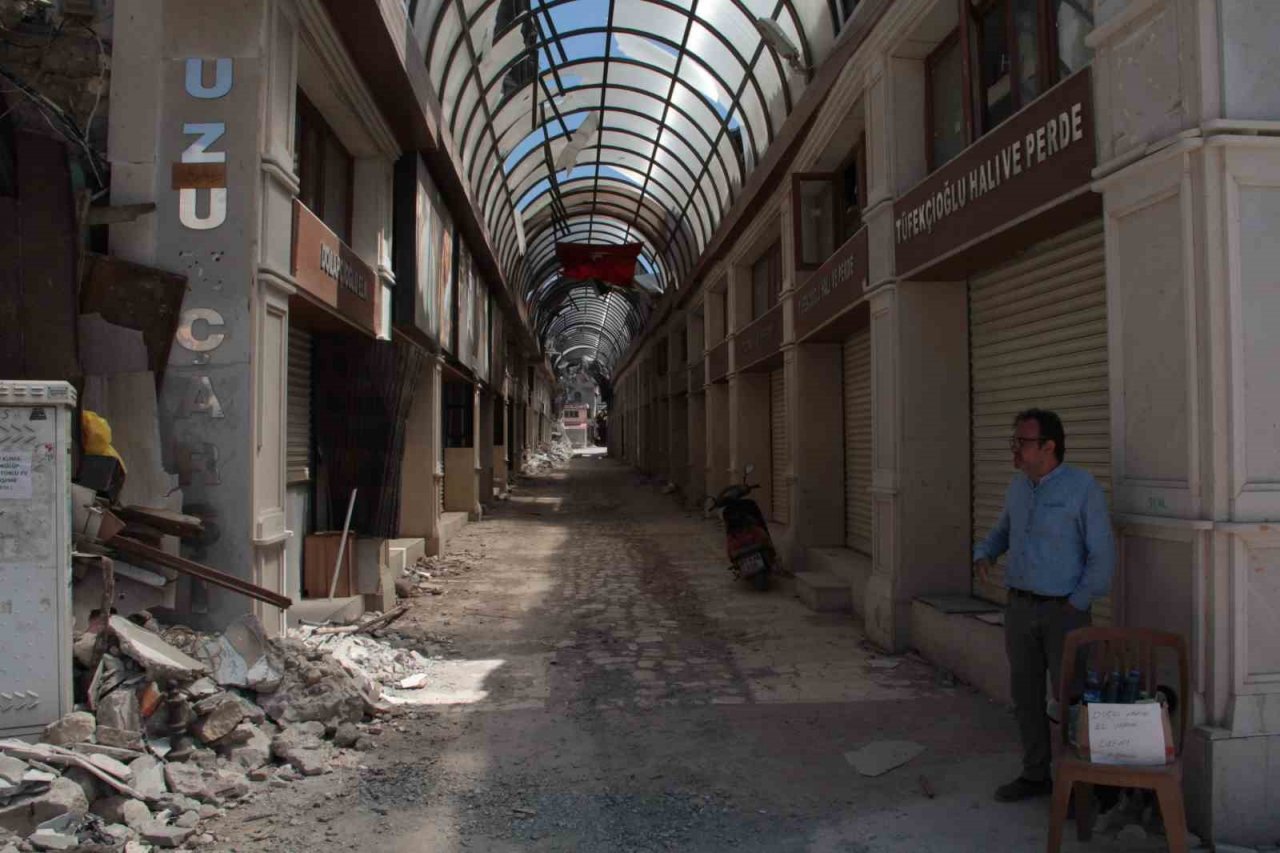 Depremden 80 gün sonra Hatay böyle fotoğraflandı