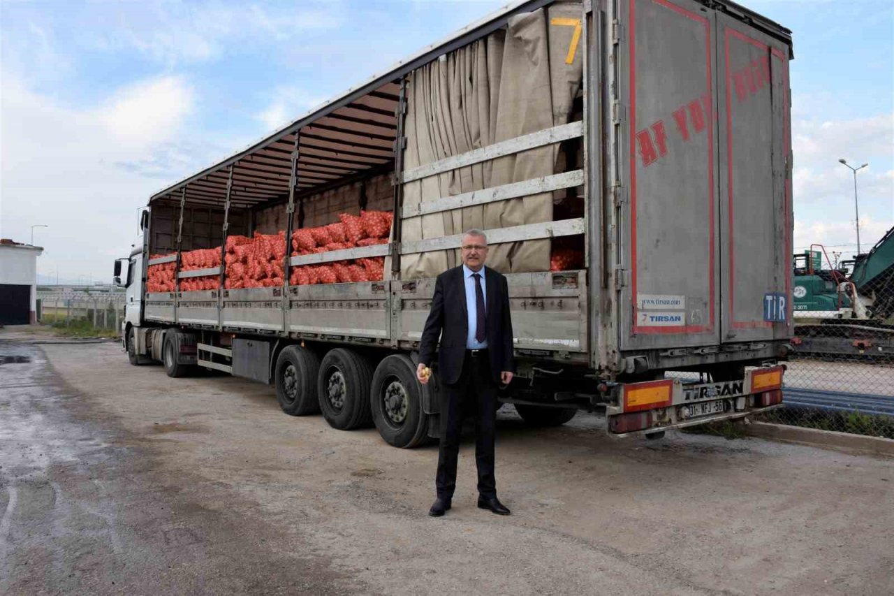 Başkan Özkan: “Soğanla, patatesle illüzyon yapmaya, vatandaşlarımızı kandırmaya çalışmayın”