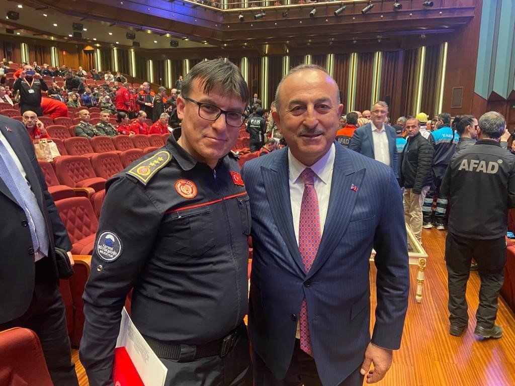 Cumhurbaşkanı Erdoğan’dan Kayseri Büyükşehir İtfaiyesi’ne devlet üstün fedakârlık madalyası