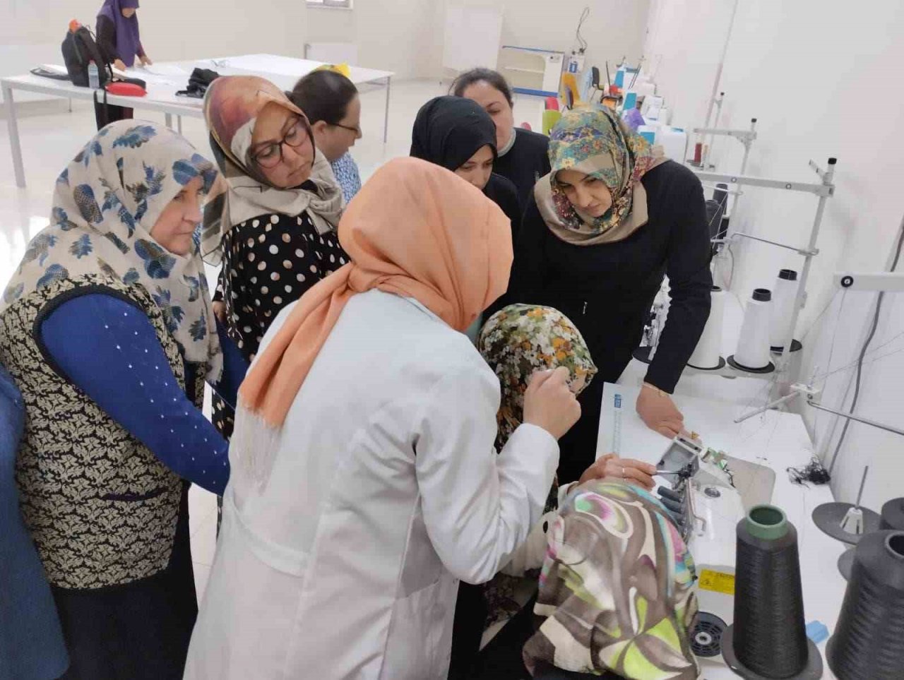 Büyükşehir KAYMEK’ten İncesu’da hazır giyim kursu