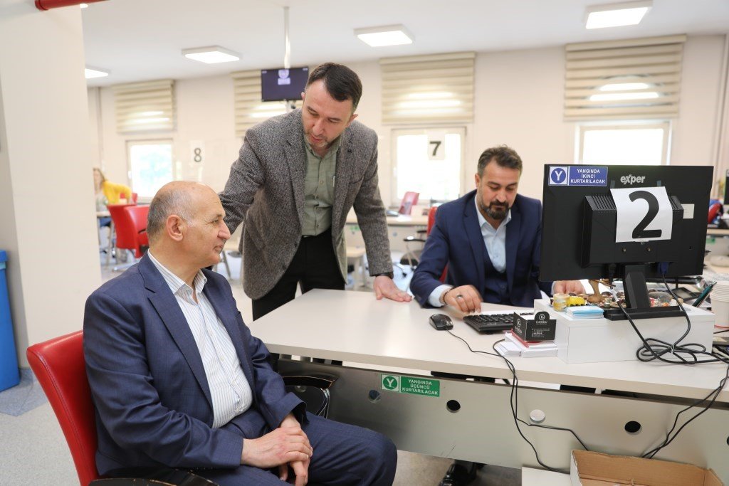 Başkan Çolakbayrakdar’dan vergi çağrısı