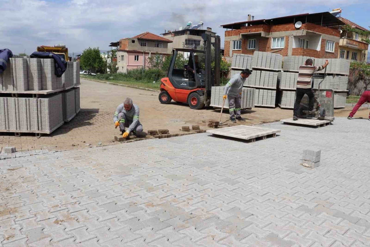 Nazilli’de sokak yenileme çalışmaları devam ediyor