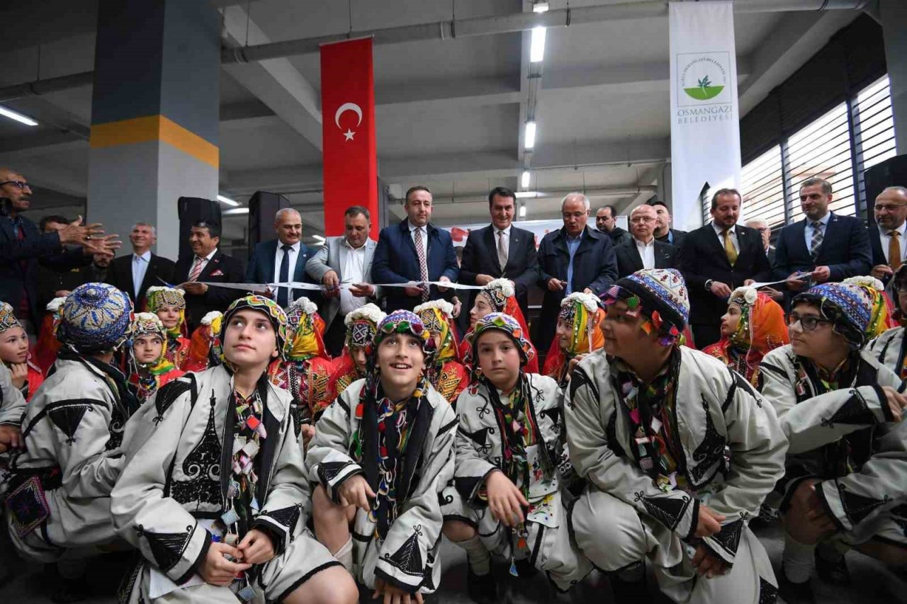 Yunuseli’ne hem otopark hem kapalı pazar alanı