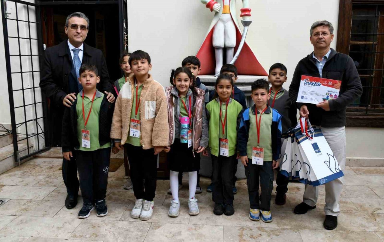 SEYAKMER’de Kuşadalı çocukların şenlik coşkusu