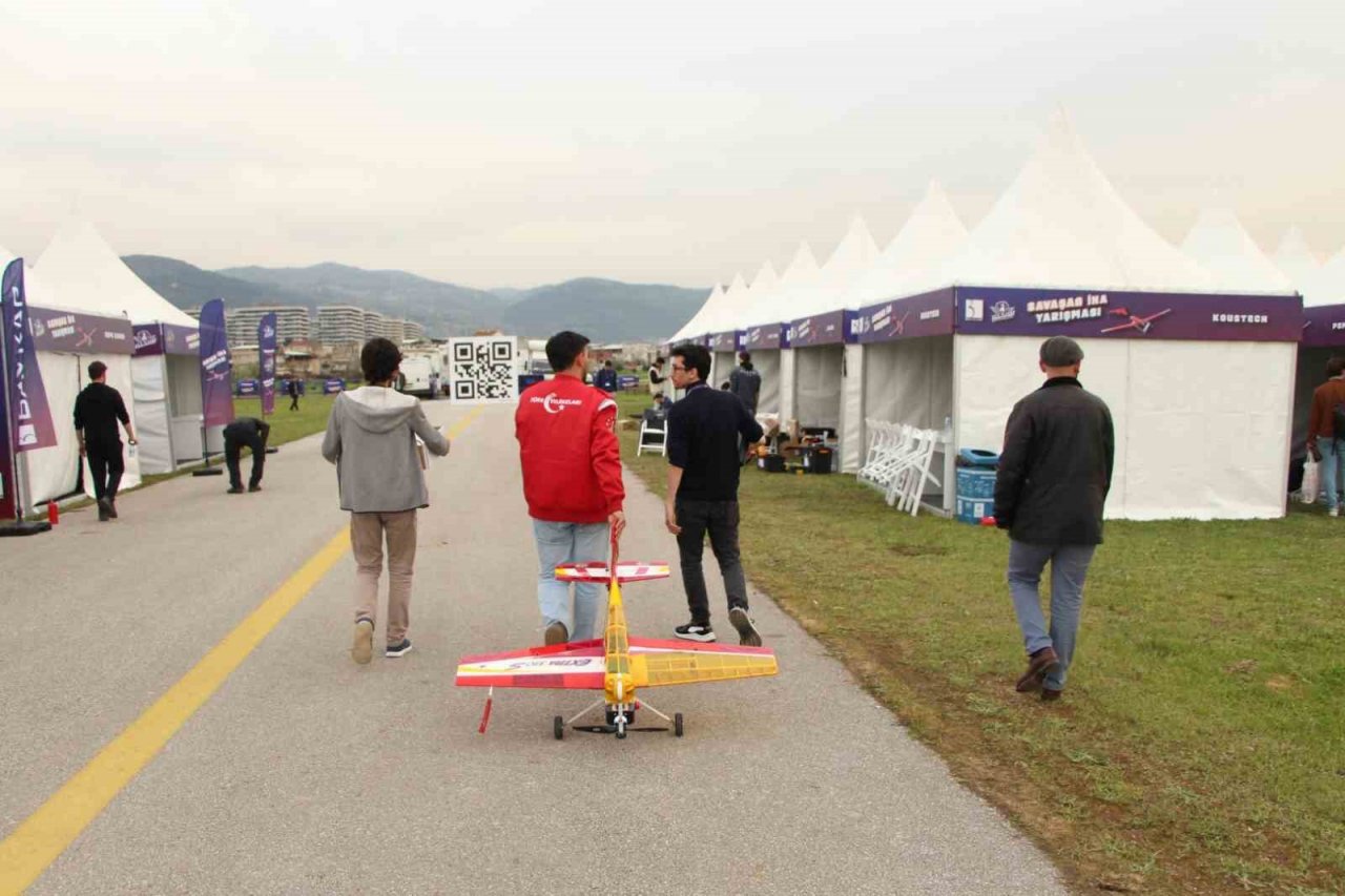 CİCİ KUŞ RC, Teknofest’te kamikaze görevini ilk kez başaran 2 takımdan biri oldu