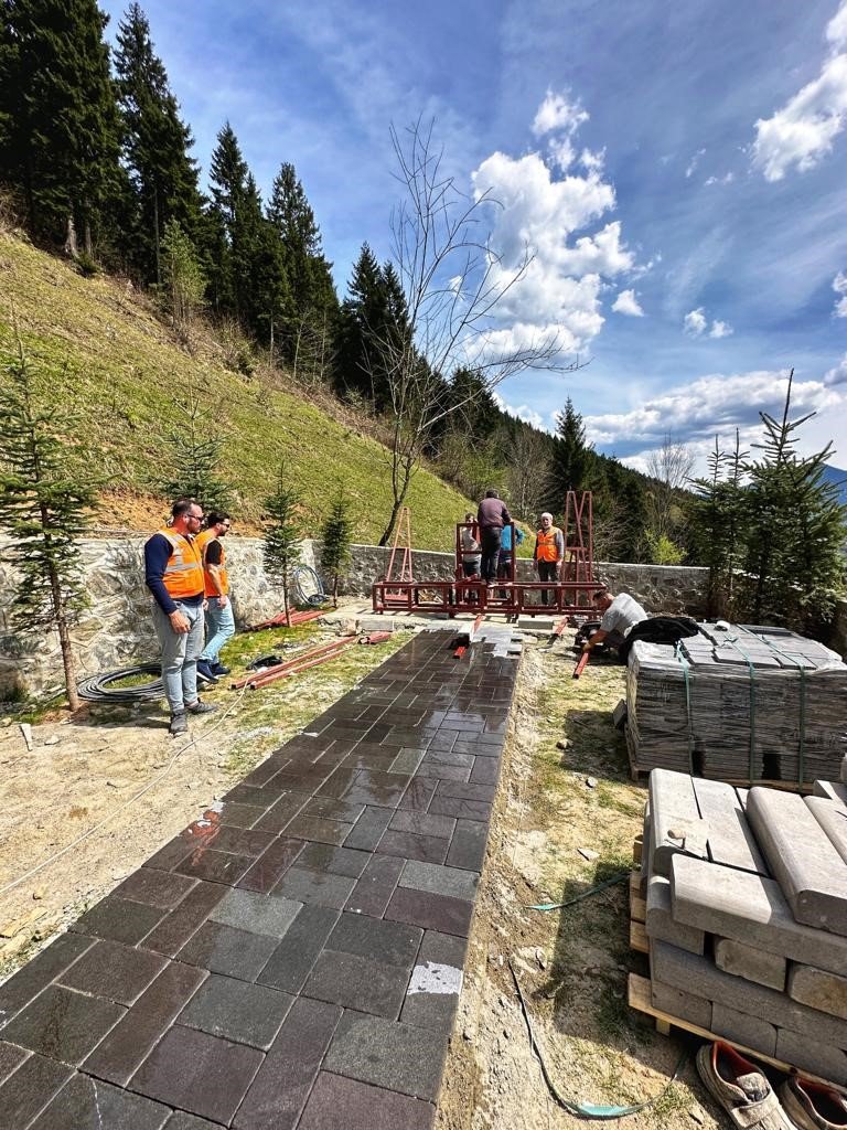 Genç Trabzonlular’dan şehit Eren Bülbül için anıt mezar