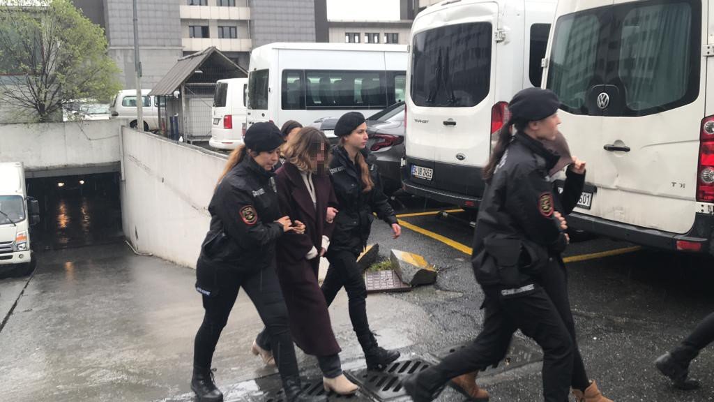 Adnan Oktar suç örgütünün 7 üyesi adliyeye sevk edildi