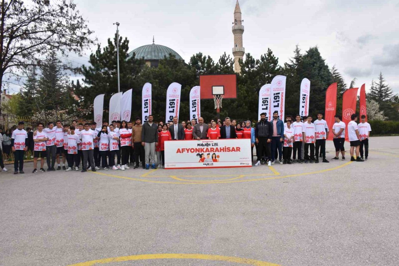 Afyonkarahisar’ı mahalle ligi heyecanı sardı