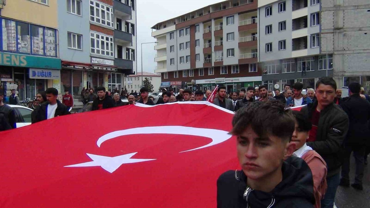 Kars’ta Özhaseki’yi atlı ciritçiler karşıladı