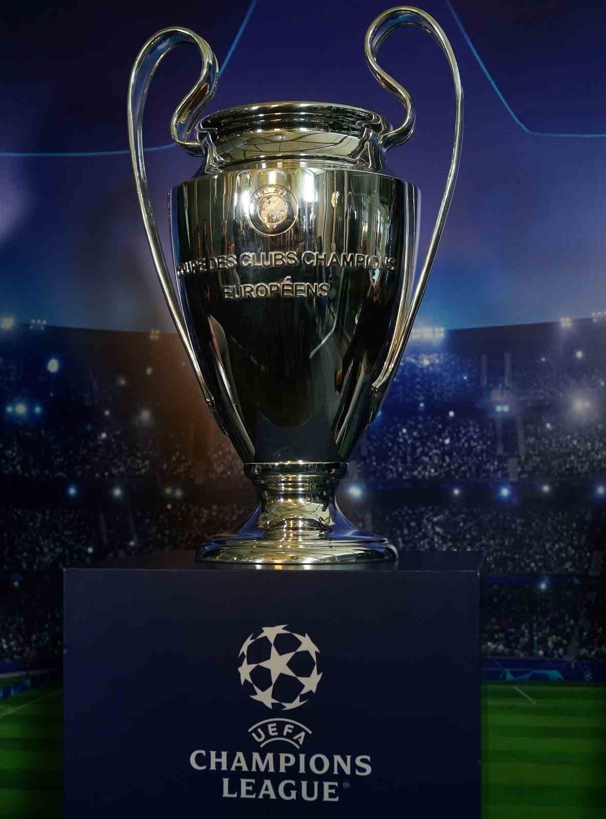 UEFA Şampiyonlar Ligi kupası İstanbul’da