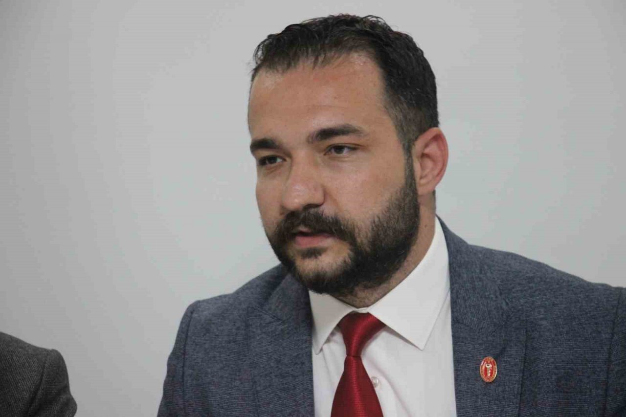 Veteriner Hekimleri Odası Başkanı Şahin: "Veteriner hekimleri sağlıkçıların faydalandığı haklardan yararlanmalı"