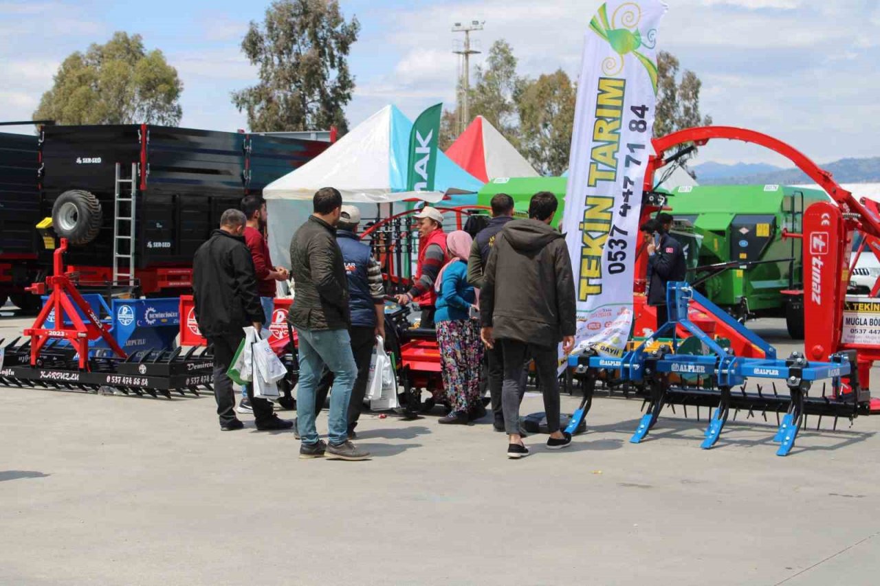 Aydın Tarım Fuarı kapılarını ziyaretçilerine açtı