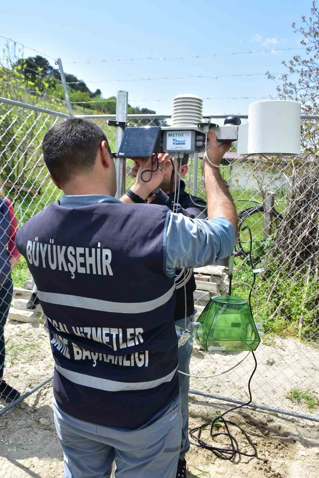 Balıkesir Büyükşehir’den çiftçiye koruma kalkanı