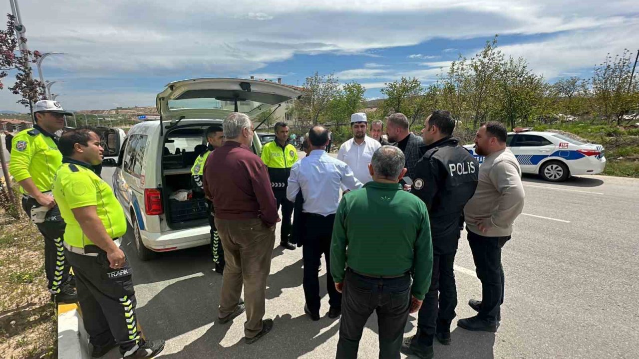 Sivrice Belediye Başkanının kullandığı araç takla attı