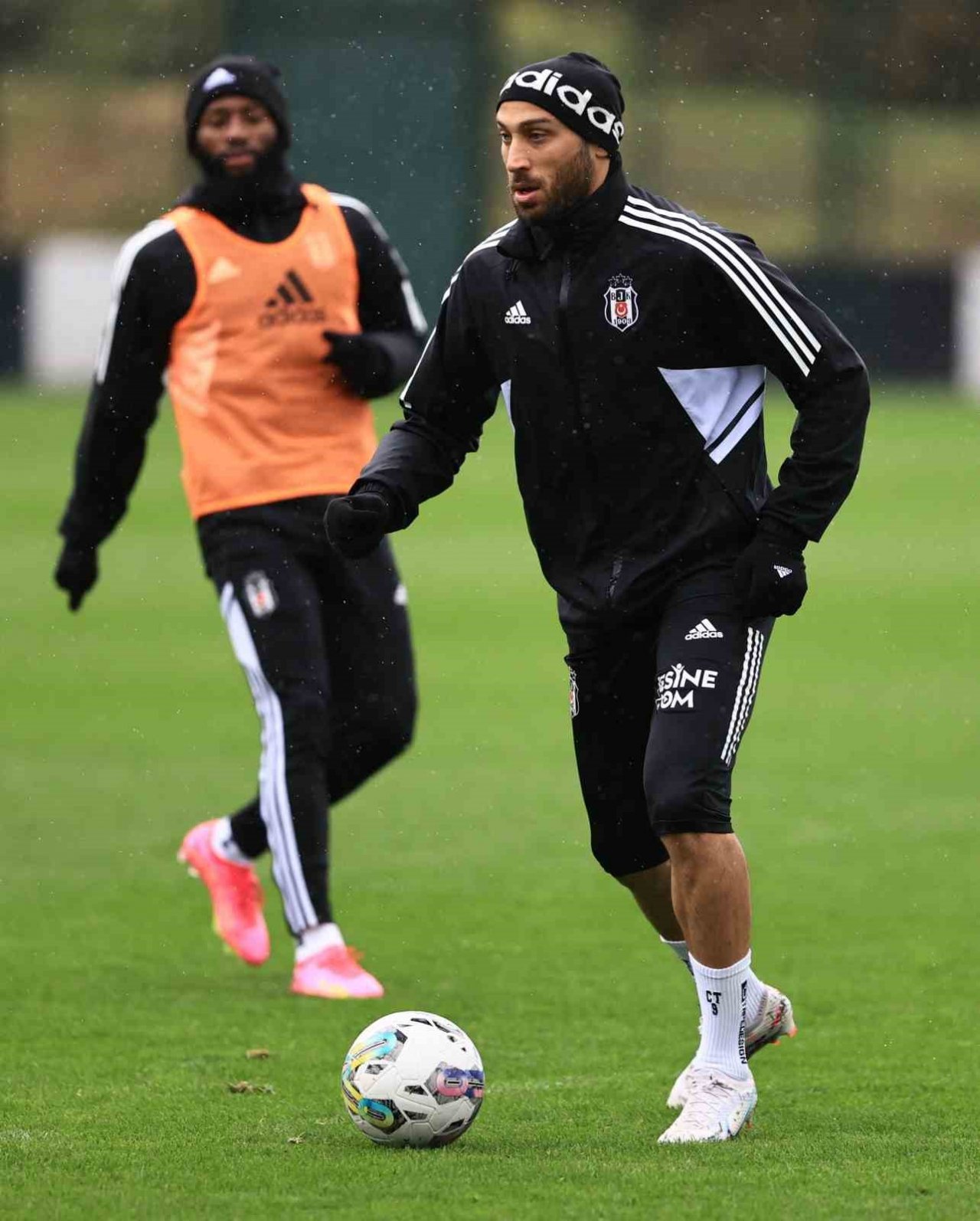 Beşiktaş kondisyon ve taktik çalıştı