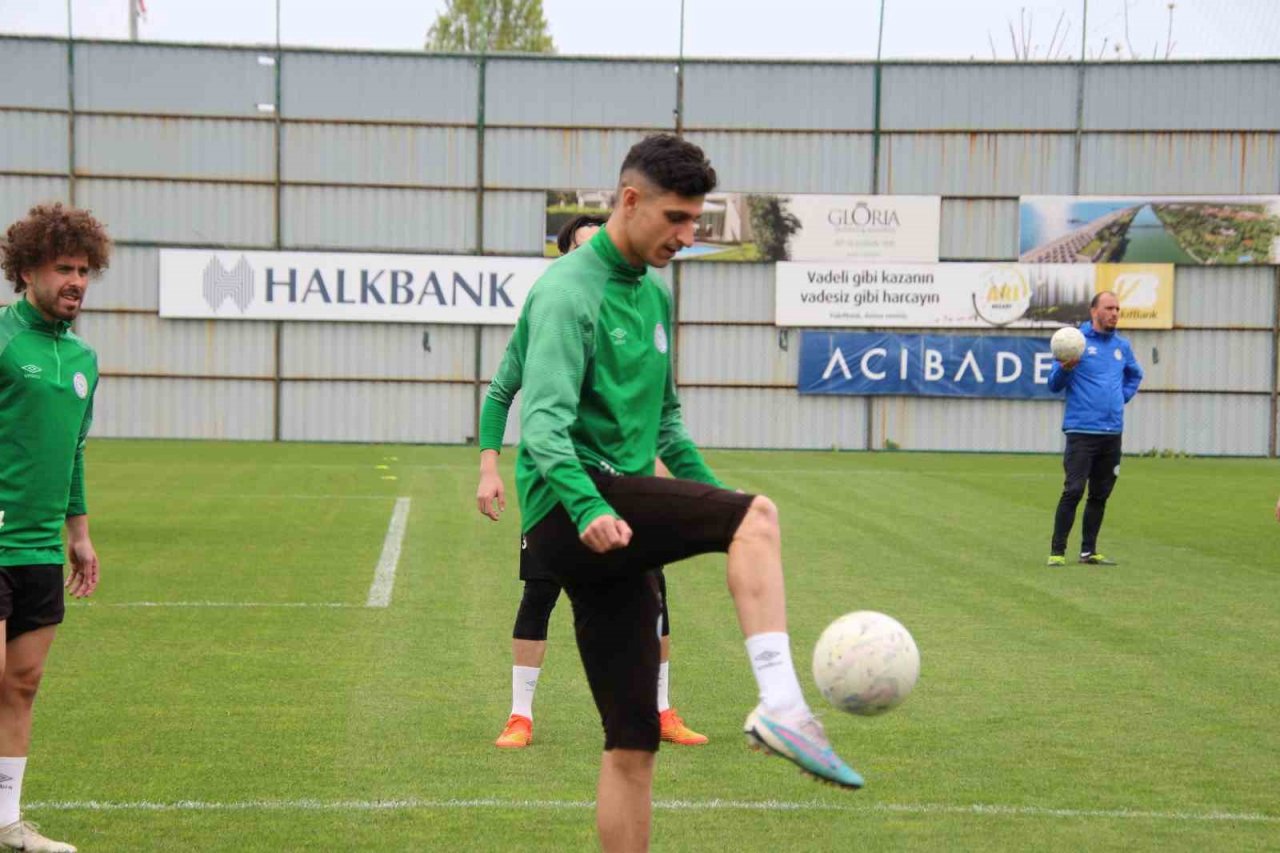 Alper Potuk: "Pendikspor maçını kazanırsak yüzde 99 şampiyon oluyoruz"