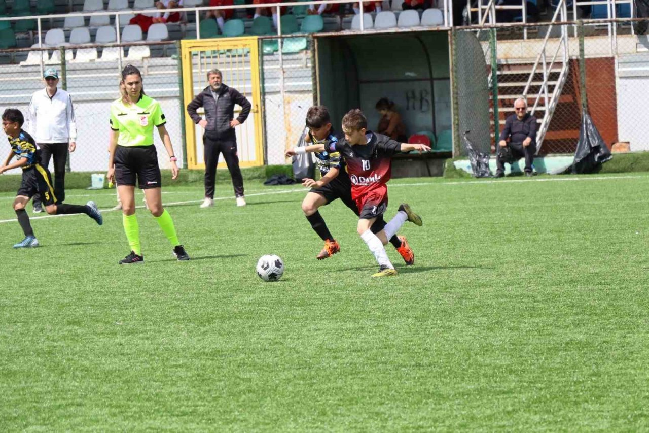Küçük Erkekler Futbol Müsabakaları Aydın’da başladı