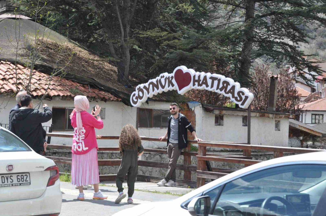 Akşemseddin Hazretleri Türbesine yoğun ilgi