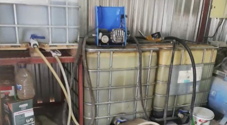 İzmir’de 44 ton kaçak akaryakıt ele geçirildi