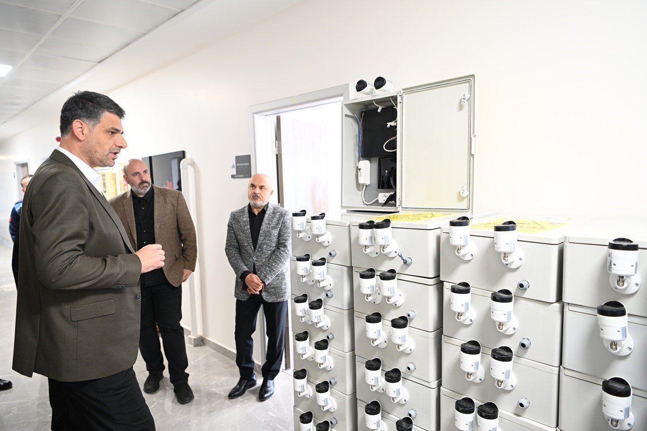 Kartepe’de 85 noktaya 170 güvenlik kamerası takıldı