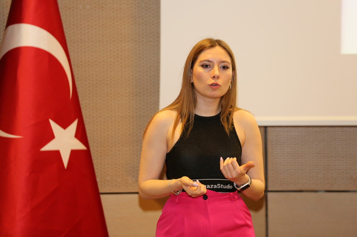 Küçükçekmece’de afetlerin oluşturduğu ruhsal travma ve ilişkili hastalıklar semineri verildi