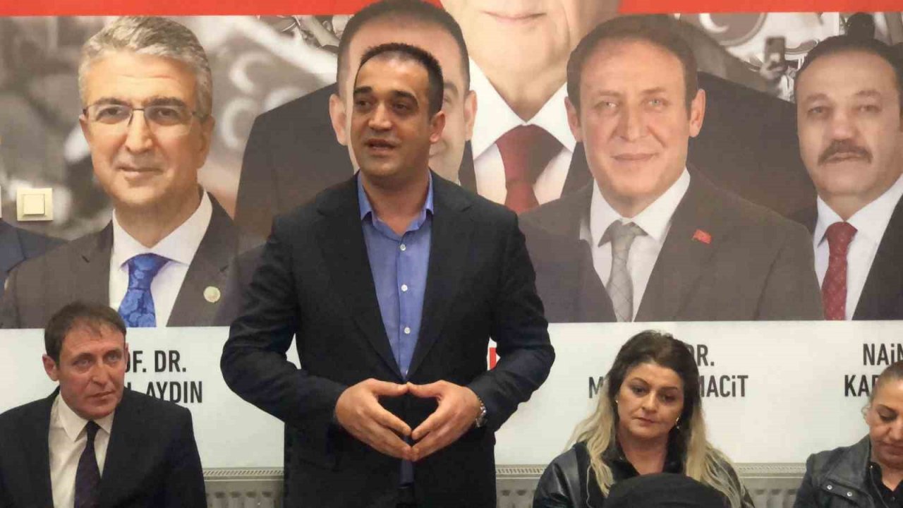 İYİ Parti milletvekilliği adaylığından istifa etti, MHP’ye katıldı