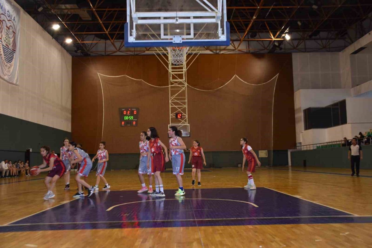 Küçük devlerin basketbol şampiyonası Muğla’da başladı
