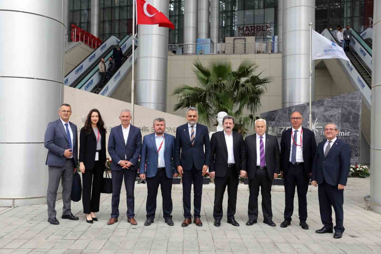 Muğla Valisi Tavlı Marble-İzmir fuarına katıldı