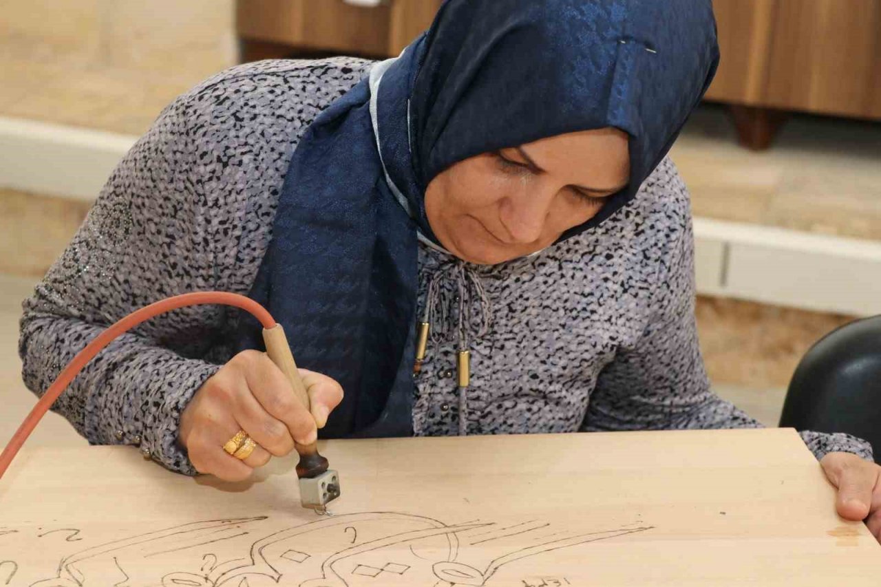 Şanlıurfa’da renkler sanatla buluştu