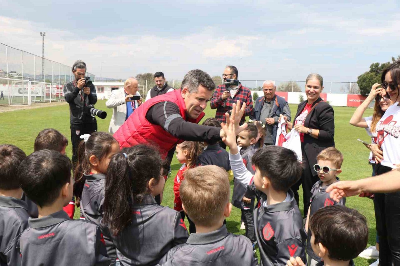 Hüseyin Eroğlu: “Samsunspor markasını Avrupa’da tanıtmak çok değerli olacak”