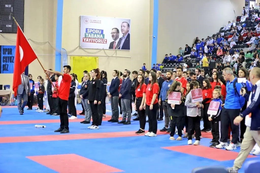 Türkiye Karate Şampiyonası Denizli’de başladı