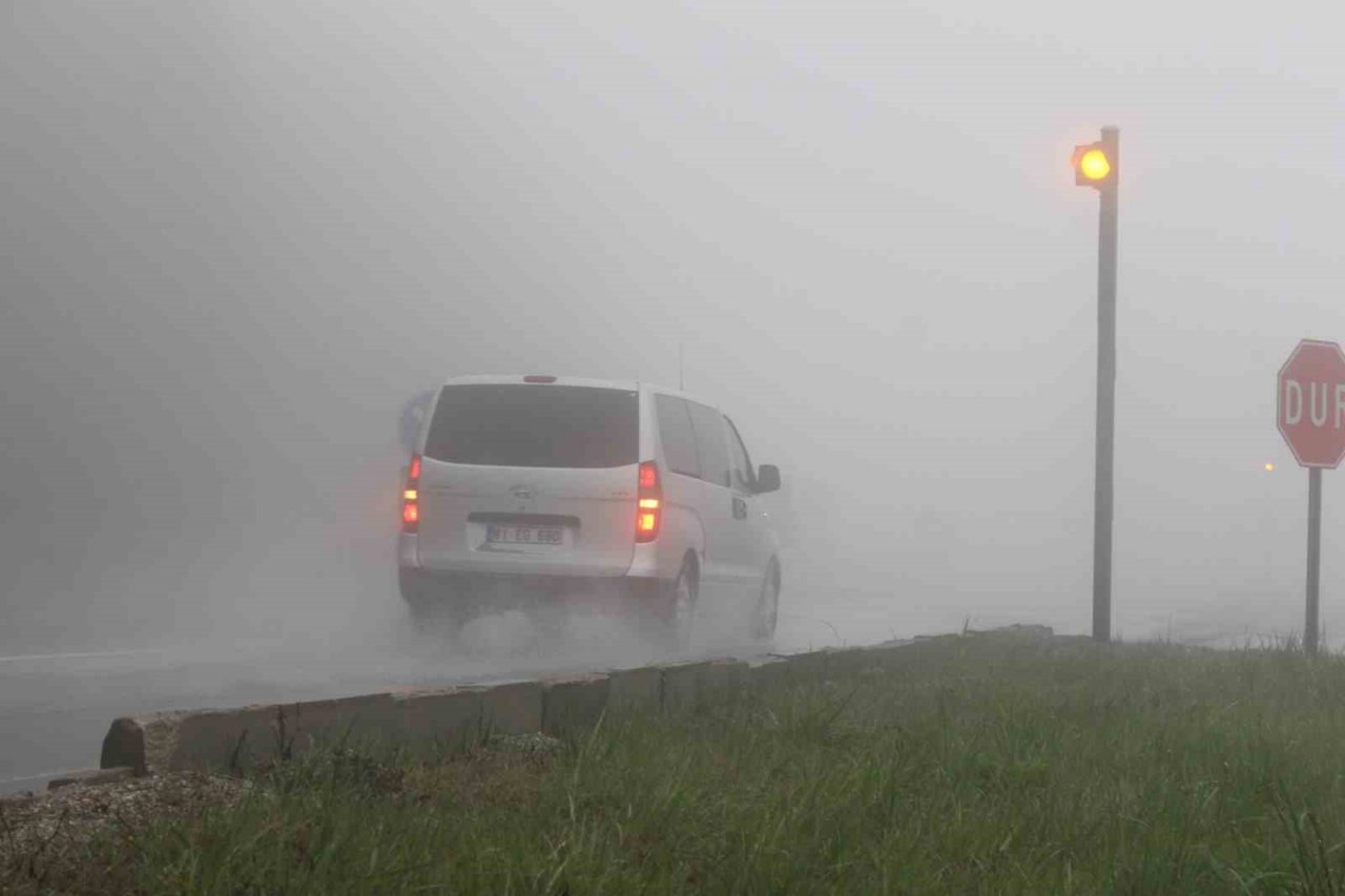 Bolu Dağı’nda göz gözü görmüyor