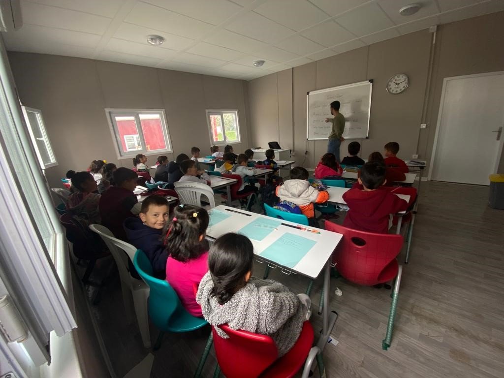 Depremzede öğrencilerin yeni yuvası: Ümraniye Belediyesi Kültür ve Eğitim Merkezi